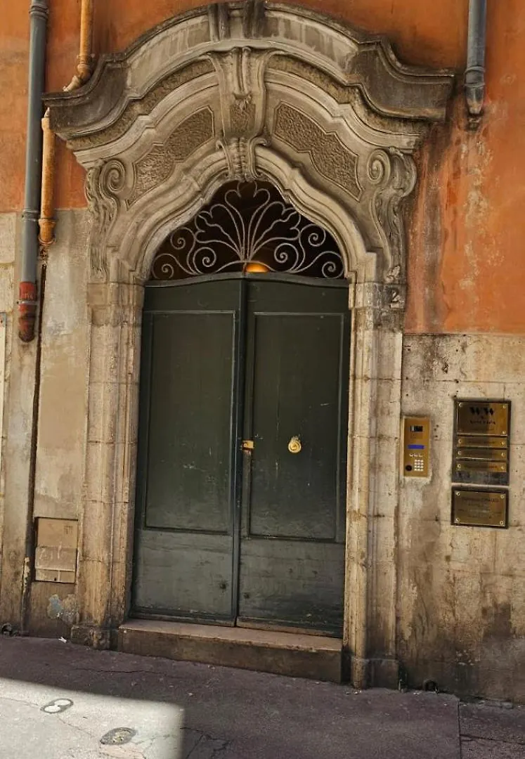 Heart Of Vieux Nice Beach & Saleya 0*,  צרפת